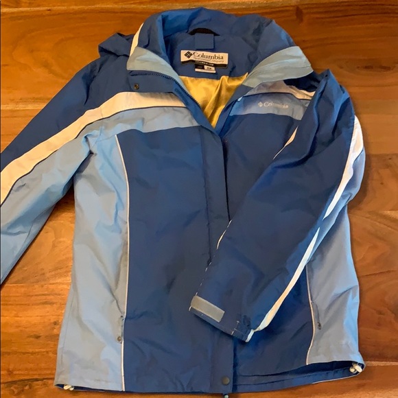 columbia hard shell jacket women's